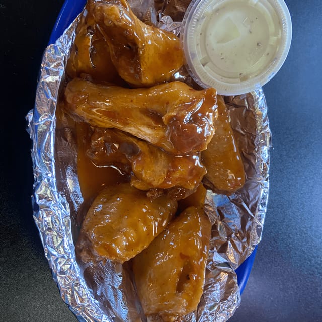 Hot Wings (Minimum 6).